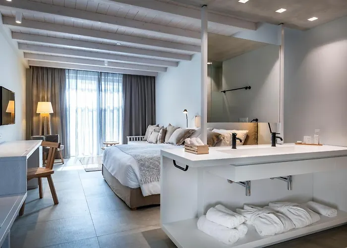 Deluxe Junior Suite